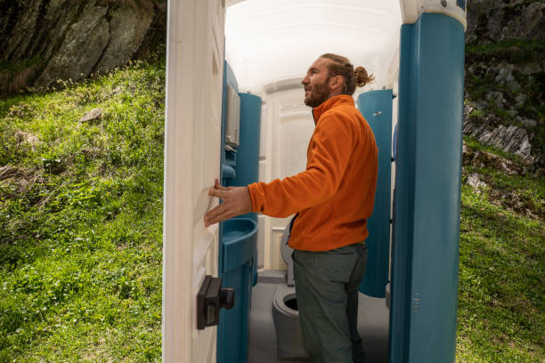 Best Porta potty delivery and setup  in Guerneville, CA